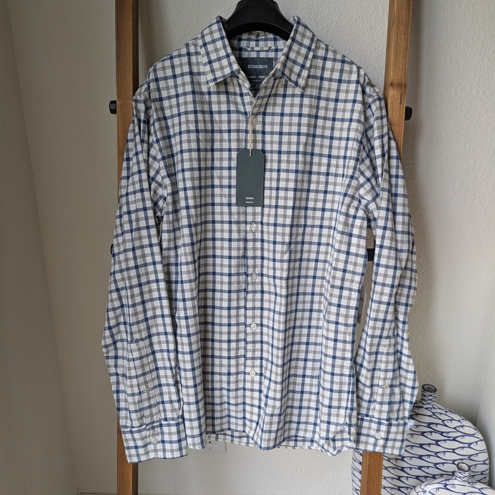 NWT Bonobos Men's Blue and White Plaid Button Down Shirt - Size M